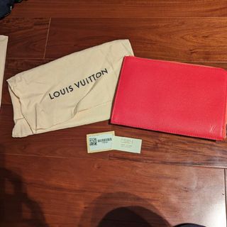 ルイヴィトン(LOUIS VUITTON)のVUITTON　クラッチバッグ(クラッチバッグ)