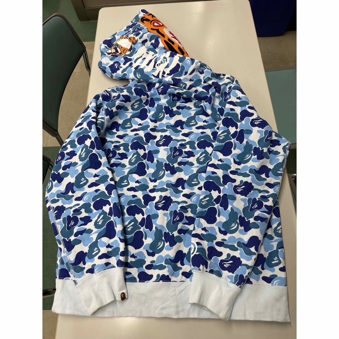 A BATHING APE(アベイシングエイプ)のAPE タイガーパーカー ABC CAMO 2XL メンズのトップス(パーカー)の商品写真