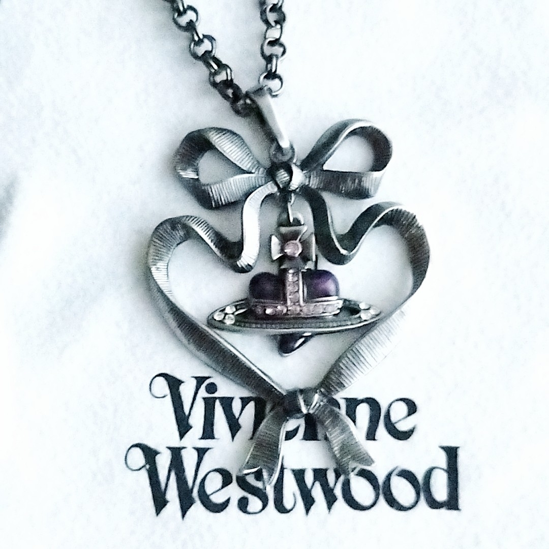 Vivienne Westwood リボンハートオーブネックレス