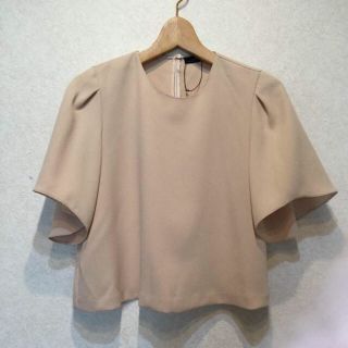 ザラ(ZARA)の新品 ＊ ザラ ZARA とろみブラウス ベージュピンク(カットソー(半袖/袖なし))