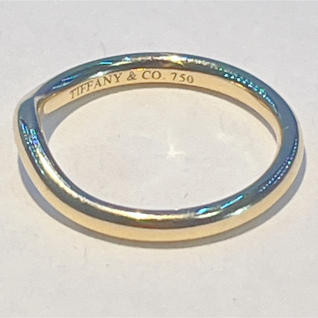 Tiffany & Co.(ティファニー)の362 ティファニー　カーブド　バンド　リング　k18 750 2.2g レディースのアクセサリー(リング(指輪))の商品写真