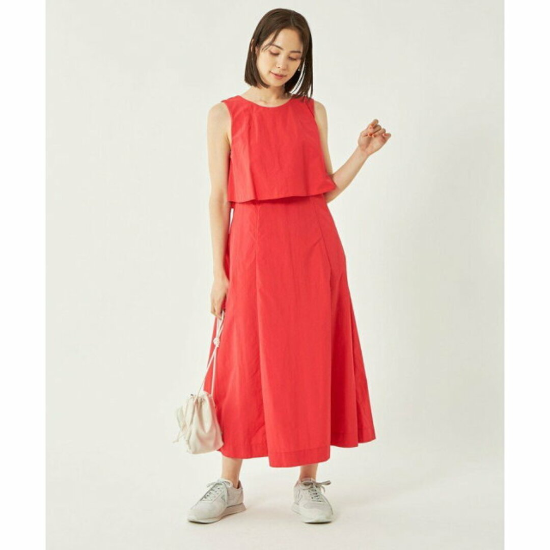 UNITED ARROWS green label relaxing(ユナイテッドアローズグリーンレーベルリラクシング)の【RED】【FREE】<LAND&WATER>クロップド レイヤー ワンピース -UVカット・マシンウォッシャブル- レディースのワンピース(ロングワンピース/マキシワンピース)の商品写真