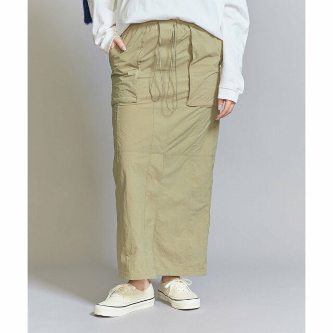 BEAUTY&YOUTH UNITED ARROWS(ビューティアンドユースユナイテッドアローズ)の【BEIGE】ナイロンタフタ ポケット ドロースト スカート -ウォッシャブル- レディースのスカート(ロングスカート)の商品写真