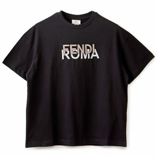 フェンディ(FENDI)のフェンディ FENDI 【大人もOK】キッズ Tシャツ 12+(14Y) FENDI ROMA グラフィックロゴ クルーネック 半袖シャツ 2023年秋冬新作 JUI149 7AJ F0GME(Tシャツ/カットソー)