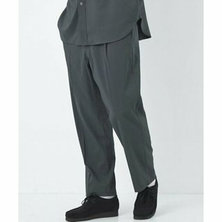 ユナイテッドアローズグリーンレーベルリラクシング(UNITED ARROWS green label relaxing)の【DK.GRAY】【別注】<UNIVERSAL OVERALL>GLR シアサッカー 1プリーツ パンツ(その他)