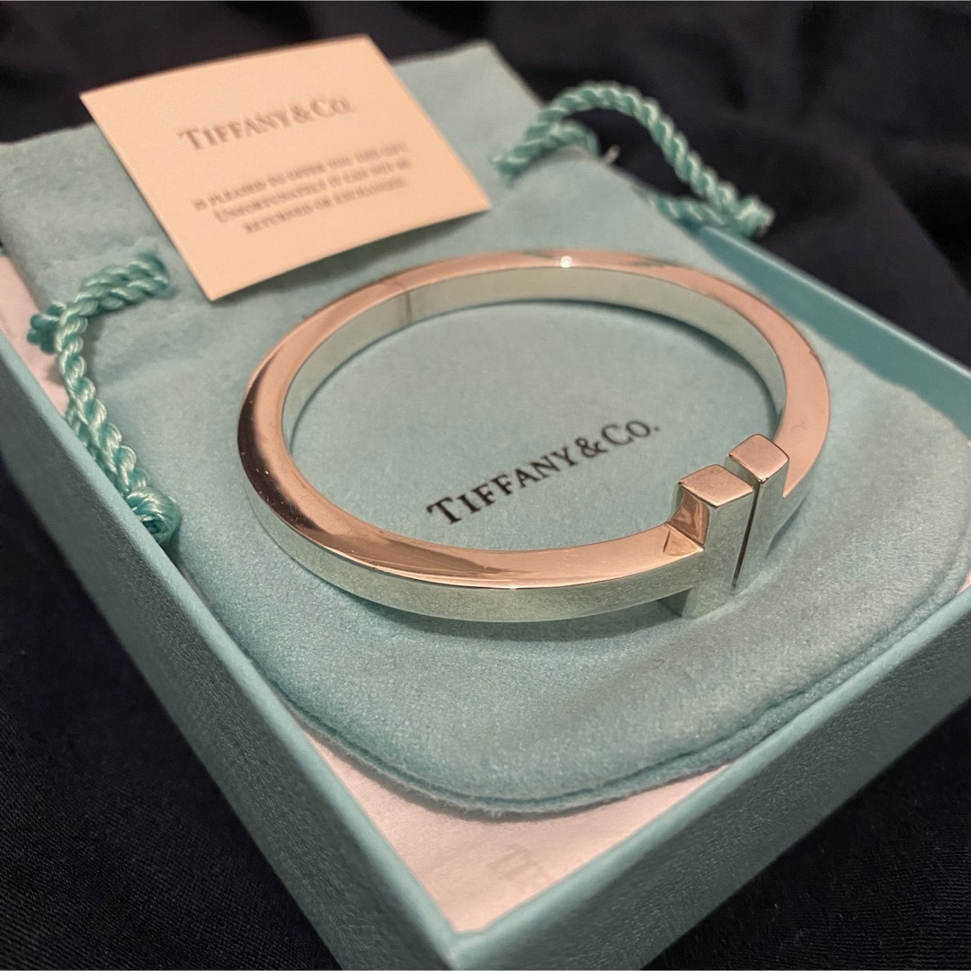 Tiffany & Co.(ティファニー)の【100%正規品】Tiffany & Co. Tスクエア ブレスレット バングル メンズのアクセサリー(ブレスレット)の商品写真