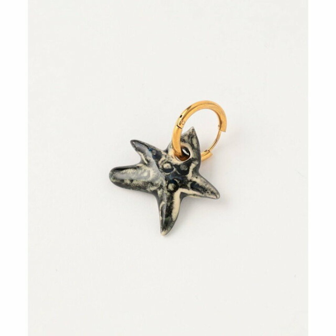 UNITED ARROWS green label relaxing(ユナイテッドアローズグリーンレーベルリラクシング)の【BLACK】<LEVENS JEWELS> STAR HOOPS ピアス レディースのアクセサリー(ピアス)の商品写真