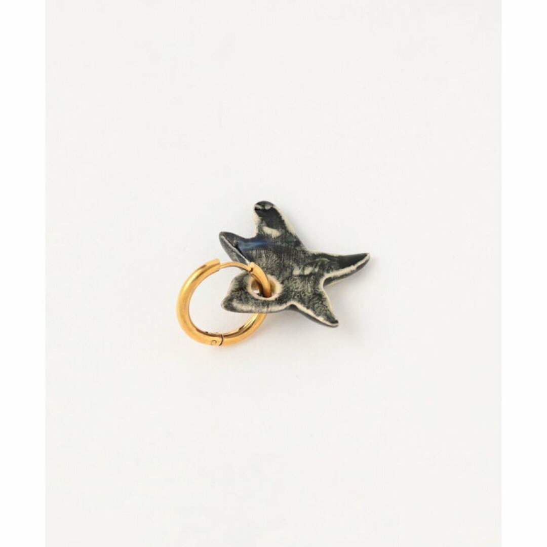 UNITED ARROWS green label relaxing(ユナイテッドアローズグリーンレーベルリラクシング)の【BLACK】<LEVENS JEWELS> STAR HOOPS ピアス レディースのアクセサリー(ピアス)の商品写真