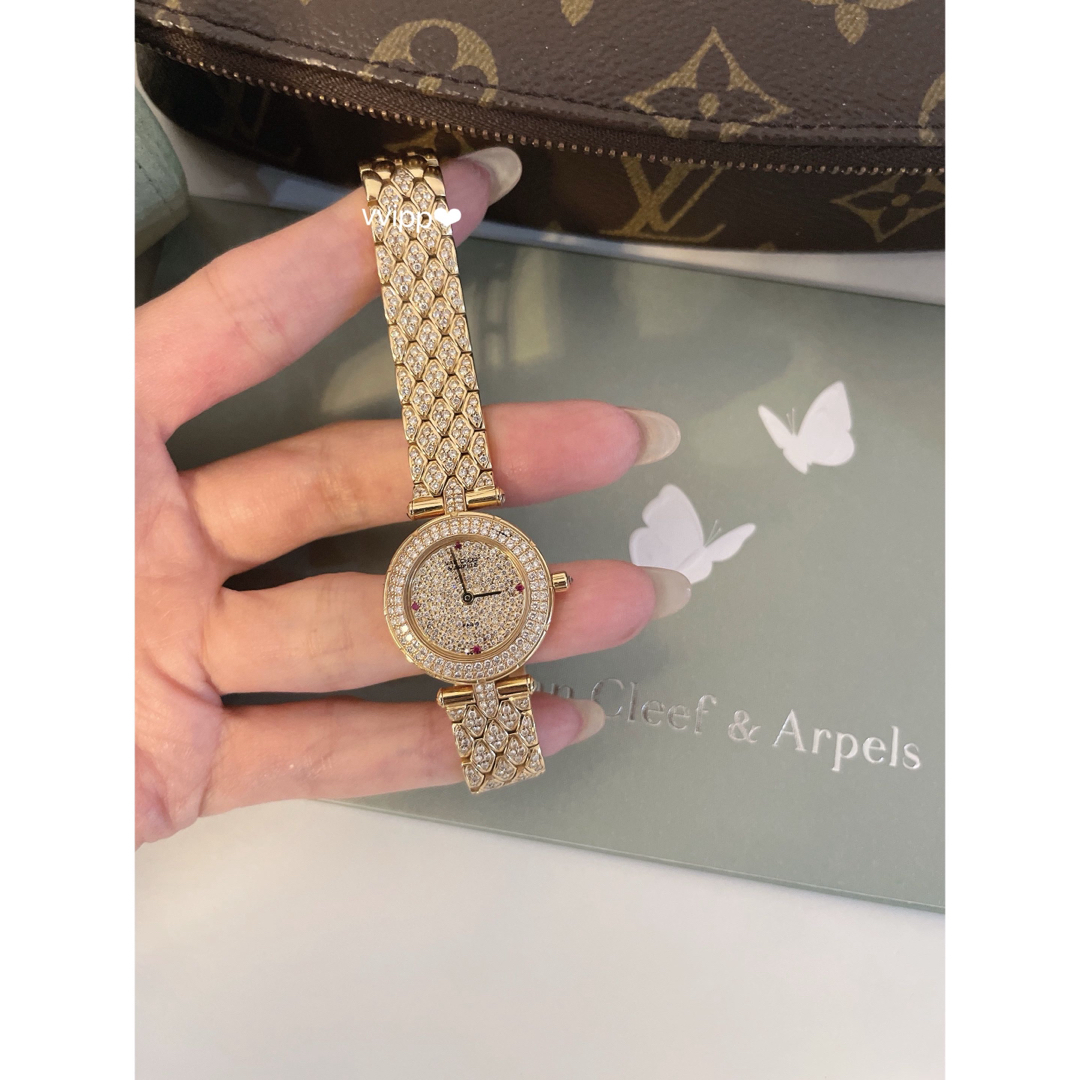 Van Cleef & Arpels(ヴァンクリーフアンドアーペル)のヴァンクリーフ＆アーペル スポーツII ベゼル ブレス 全面ダイヤ　時計　 レディースのファッション小物(腕時計)の商品写真