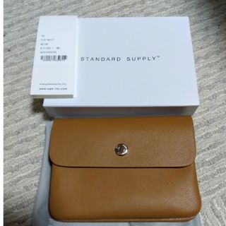 新品　STANDARD SUPPLY フラップウォレット　キャメル