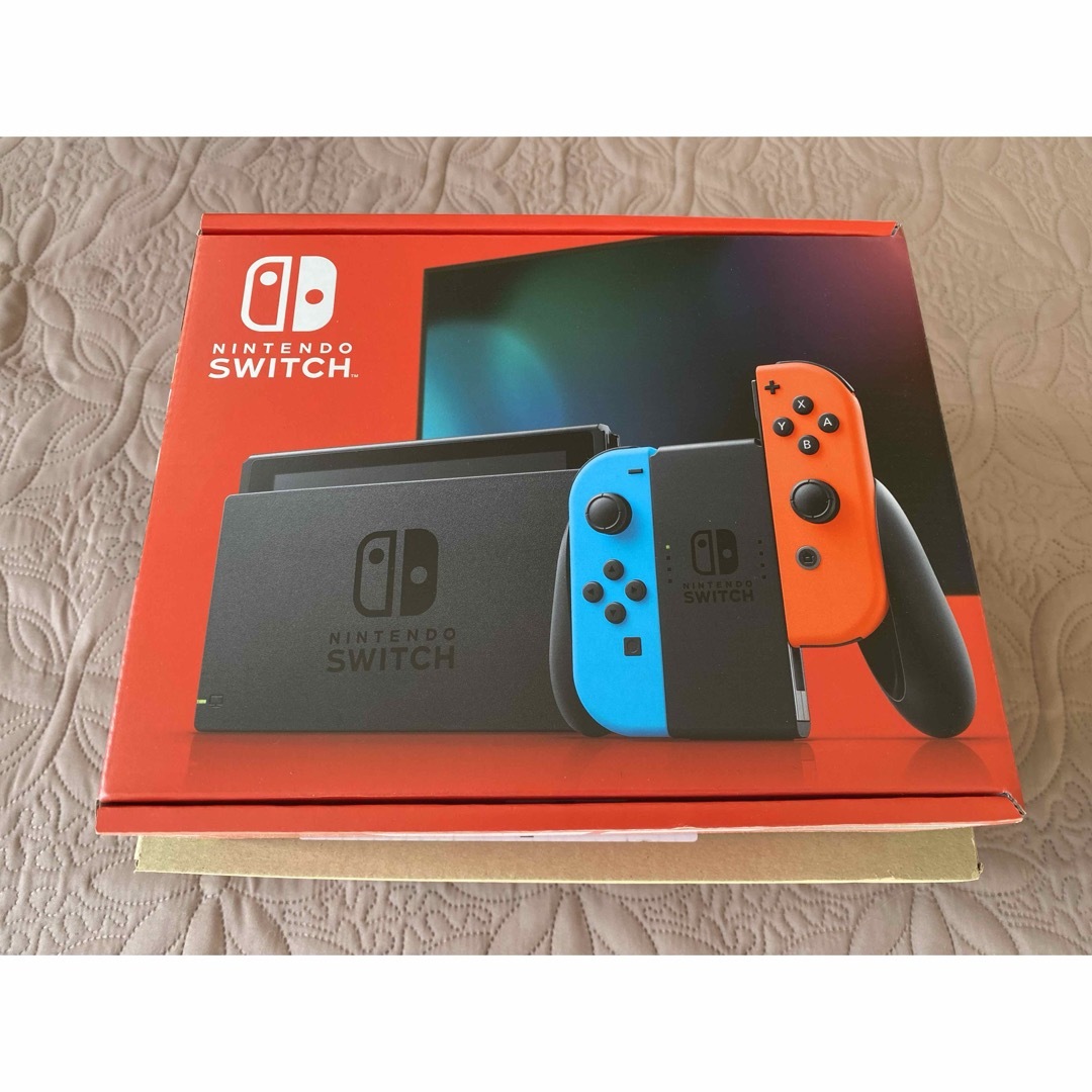 任天堂Switch 新品未開封 エンタメ/ホビーのゲームソフト/ゲーム機本体(家庭用ゲーム機本体)の商品写真