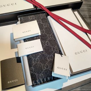 グッチ(Gucci)の❤新品箱袋付❤GUCCI マフラー ショール ストール❤最高級カシミア100％❤(マフラー)