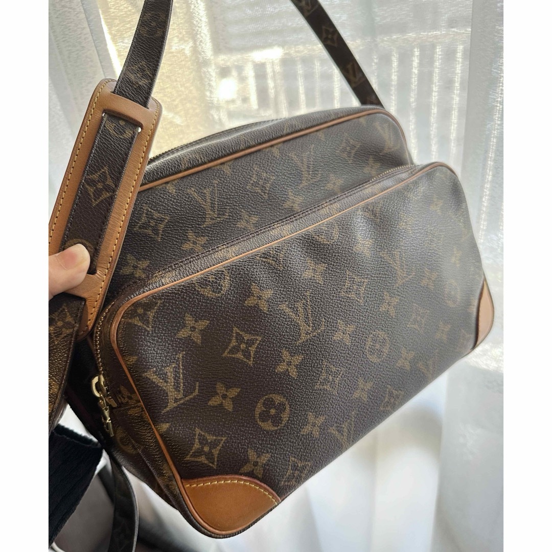 LOUIS VUITTON(ルイヴィトン)のLOUIS VUITTON ルイ・ヴィトン   ナイル レディースのバッグ(ショルダーバッグ)の商品写真