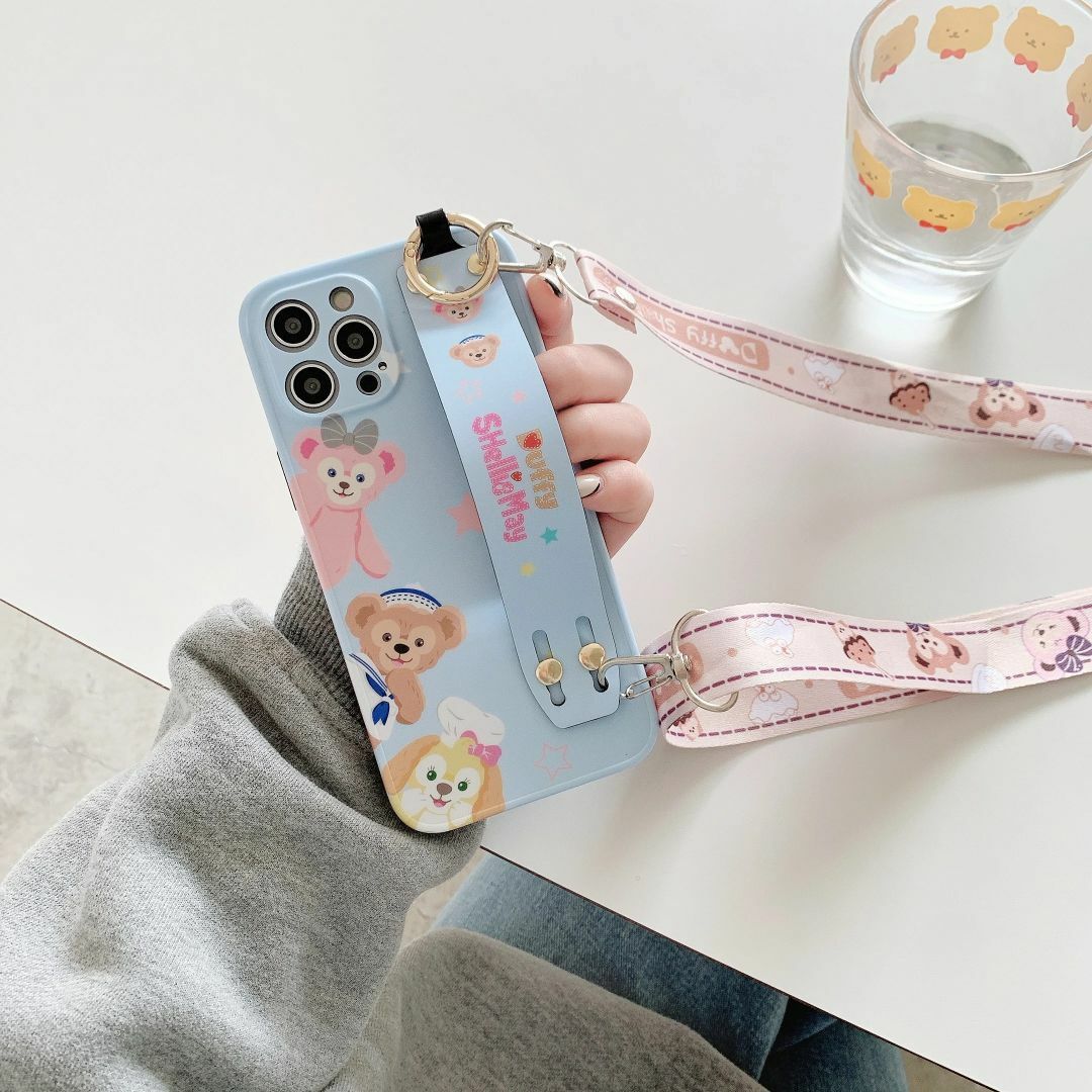 iPhoneケース　ダッフィー＆フレンズ　ショルダーストラップ　かわいい スマホ/家電/カメラのスマホアクセサリー(iPhoneケース)の商品写真