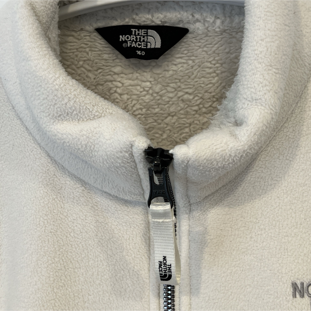 THE NORTH FACE(ザノースフェイス)のザノースフェイス　ジャケット　パーカー　ブルゾン　ホワイト　白 レディースのジャケット/アウター(その他)の商品写真
