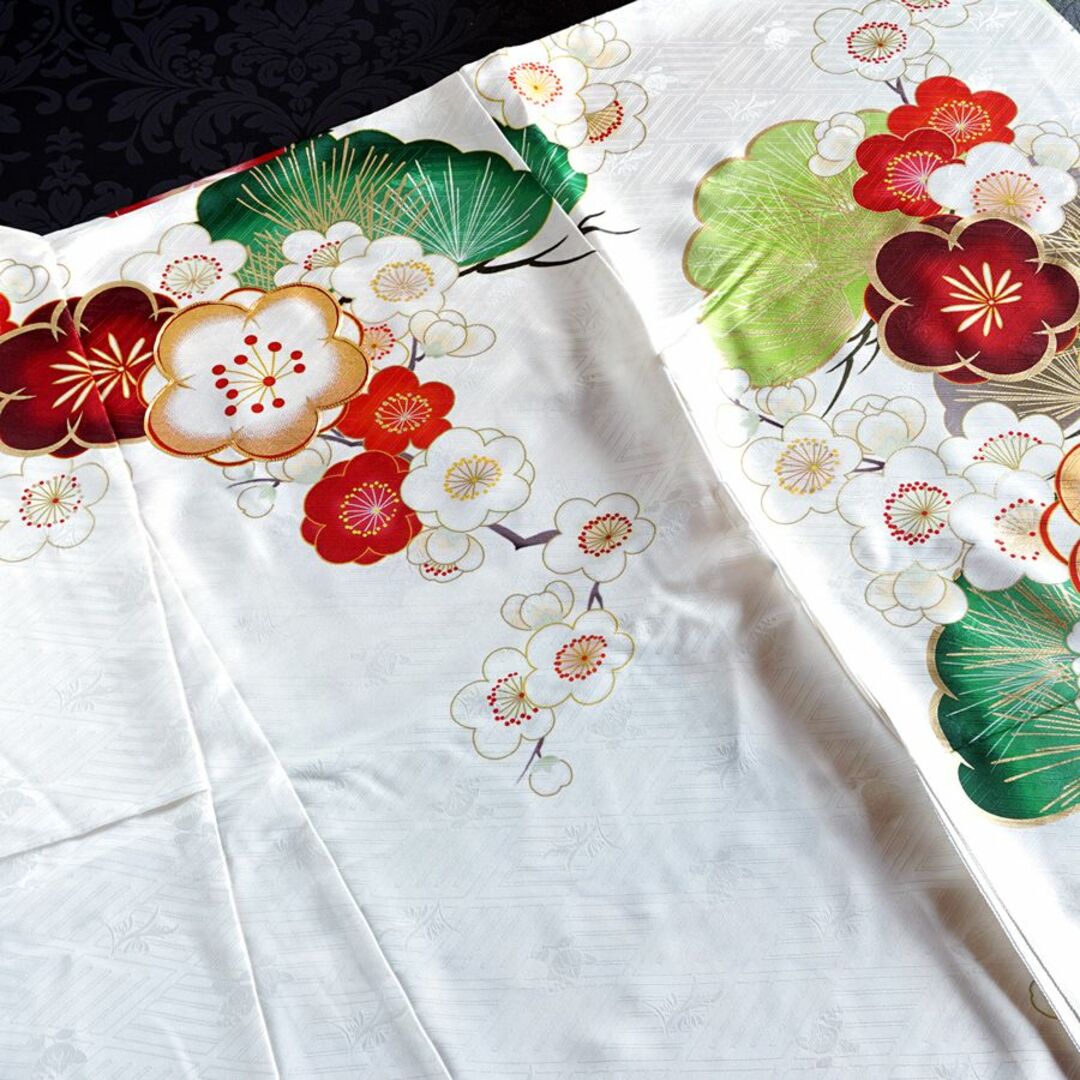 振袖セット オーダー仕立て　白　ホワイト　梅　桜　モダン古典　成人式 レディースの水着/浴衣(振袖)の商品写真