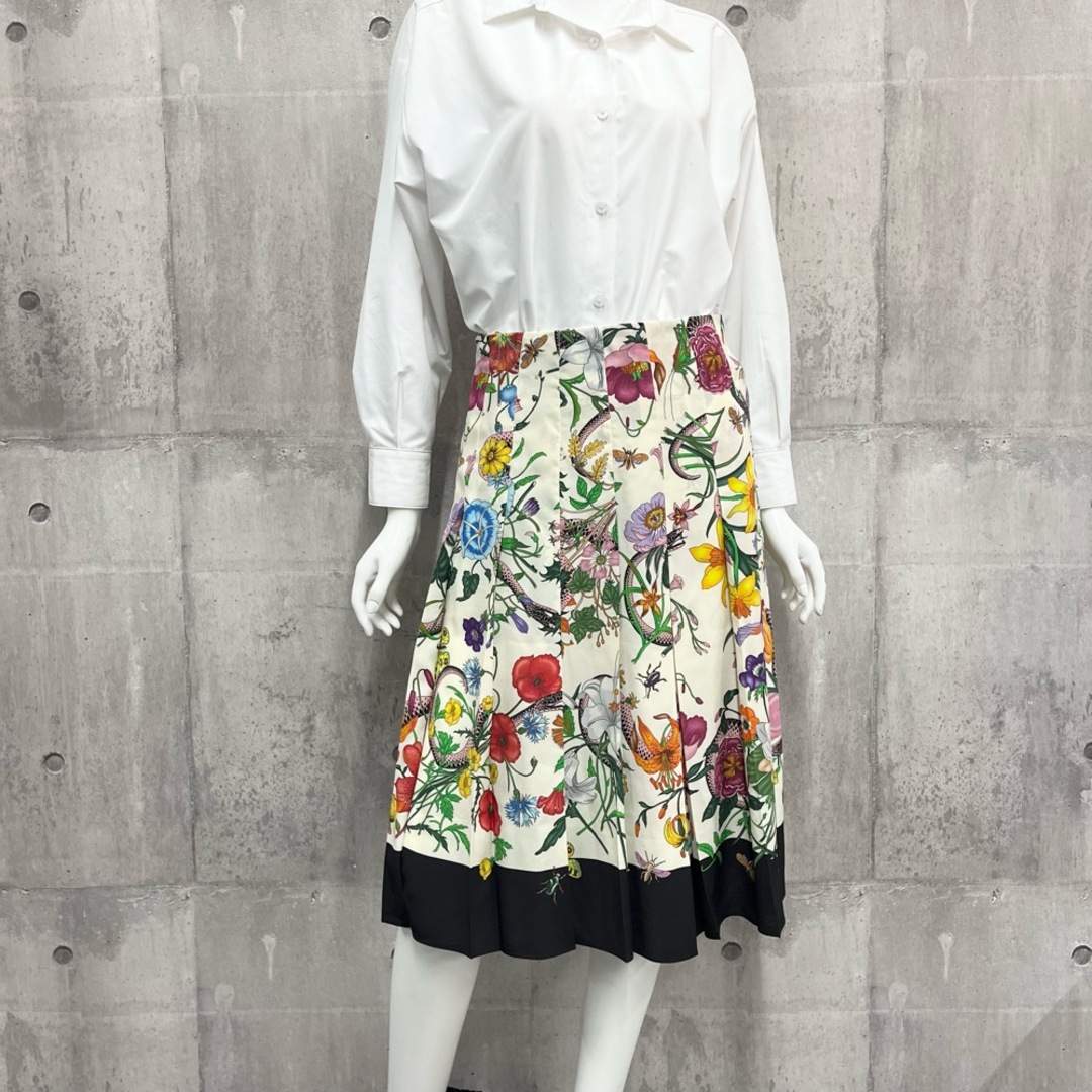 GUCCI - GUCCI グッチ スカート プリーツスカート フラワー 花柄 GUCCI - GUCCI グッチ スカート プリーツスカート フラワー 花柄