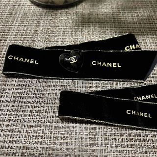 シャネル(CHANEL)のCHANEL シャネル リボン 2023年 クリスマス限定 チャーム付き ハート(ラッピング/包装)