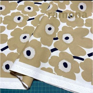 marimekko - 210.マリメッコ 生地 イソト キヴェット ナッキの通販 by