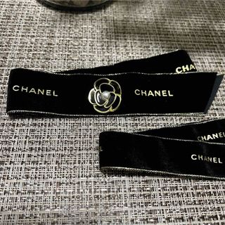 シャネル(CHANEL)のCHANEL シャネル リボン 2023年クリスマス限定 チャーム付き カメリア(ラッピング/包装)