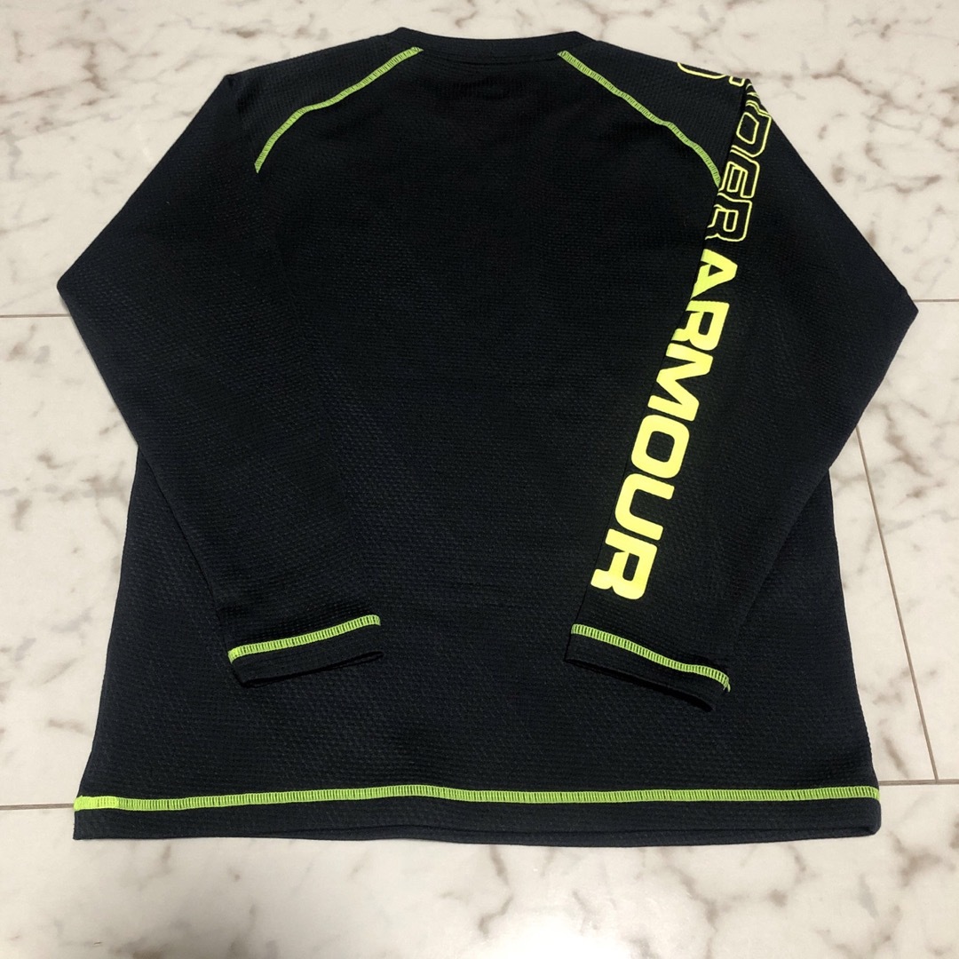 UNDER ARMOUR(アンダーアーマー)のアンダーアーマー  YMD 140cm ワッフル生地 ロンT 長袖 シャツ  キッズ/ベビー/マタニティのキッズ服男の子用(90cm~)(Tシャツ/カットソー)の商品写真