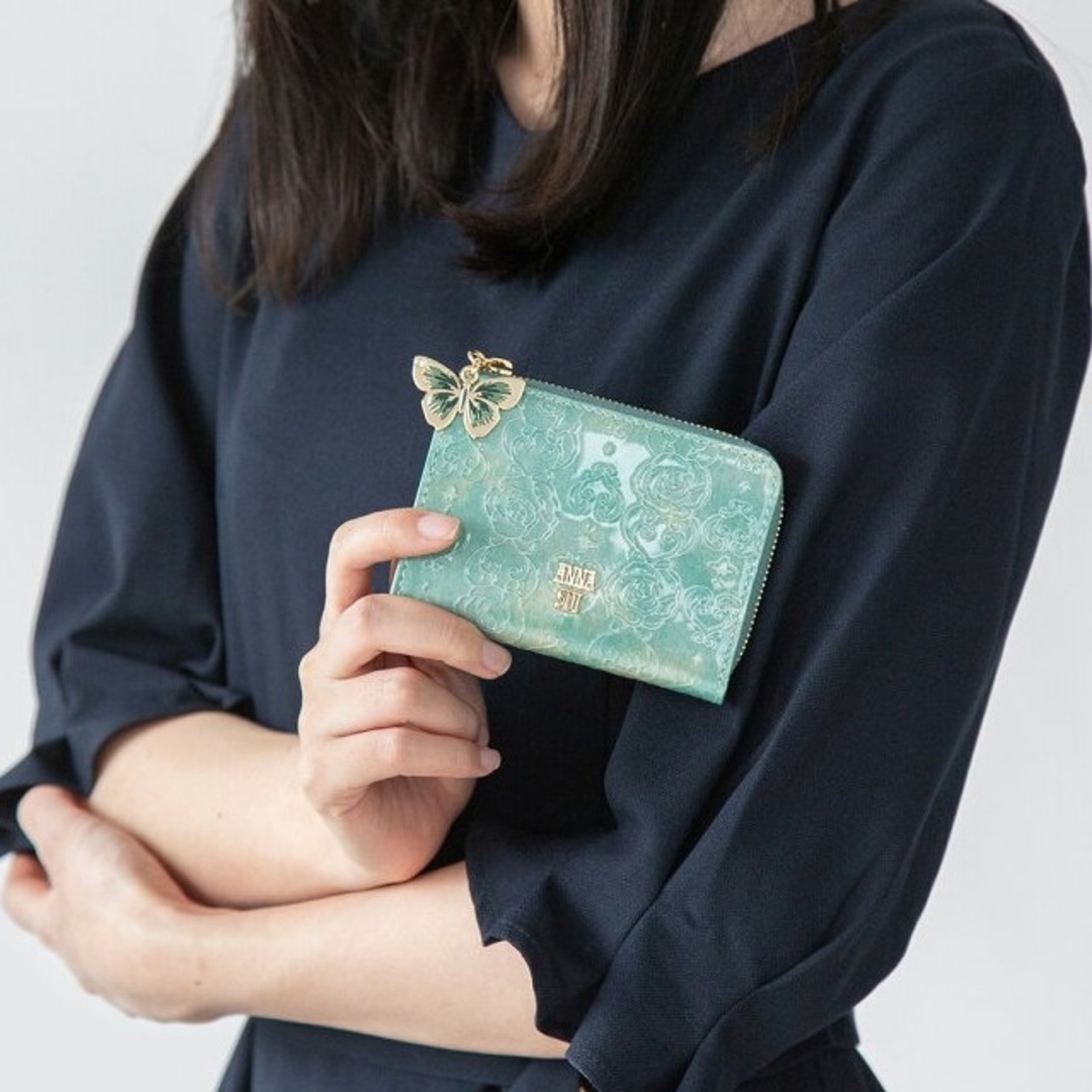 ANNA SUI(アナスイ)のアナ・スイ　ミニ財布　ローズハートウォレット レディースのファッション小物(財布)の商品写真