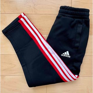 アディダス(adidas)のadidas アディダス スウェットパンツ 150cm 黒×赤 ☆新品未使用(パンツ/スパッツ)