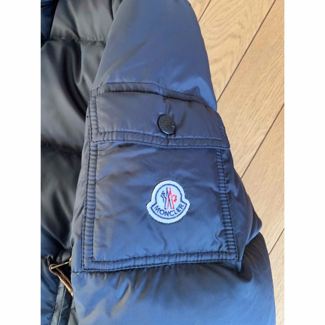 MONCLER(モンクレール)のダウンジャケット メンズのジャケット/アウター(ダウンジャケット)の商品写真