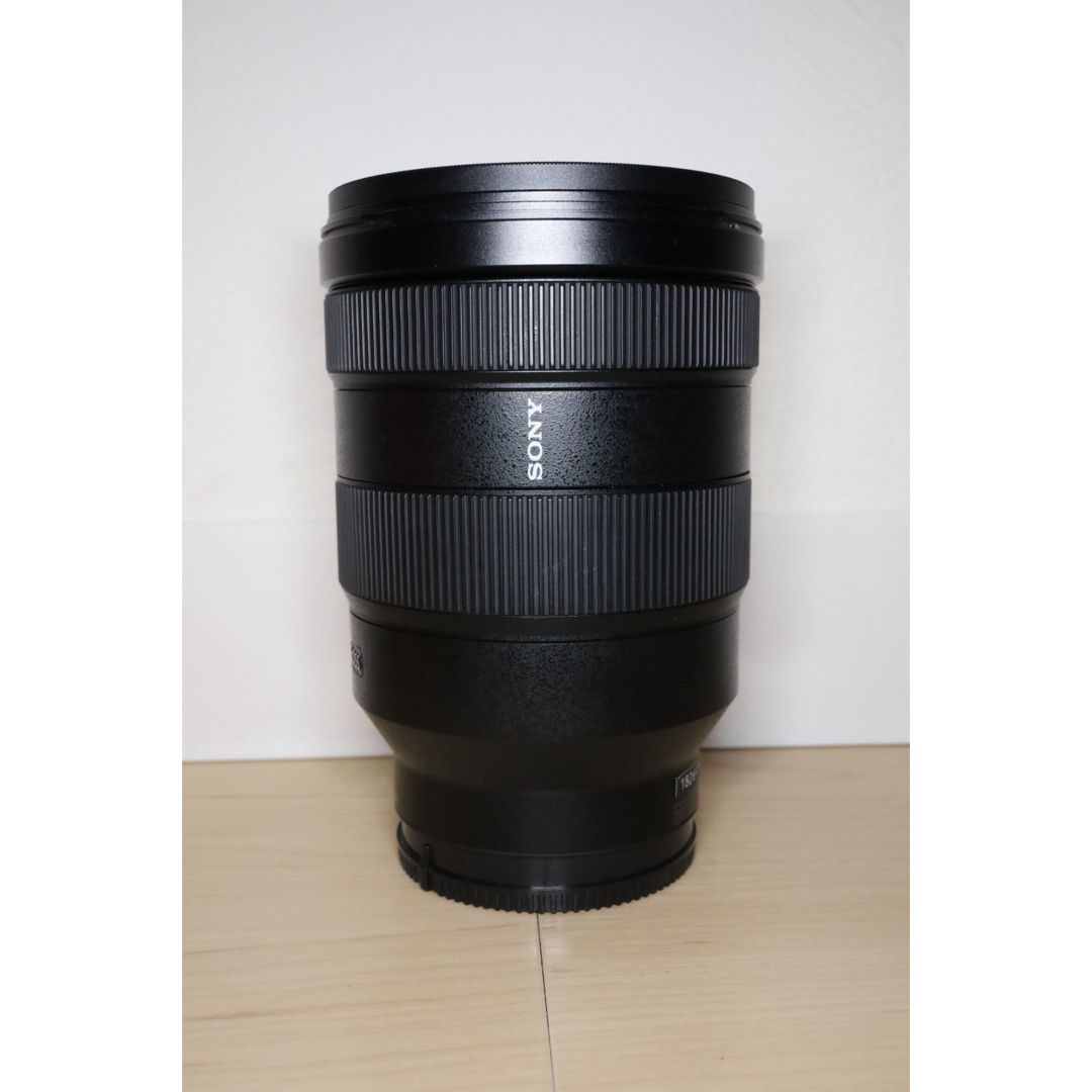SONY デジタル一眼カメラ　Eマウント用レンズ FE 24-105F4 G O スマホ/家電/カメラのカメラ(その他)の商品写真