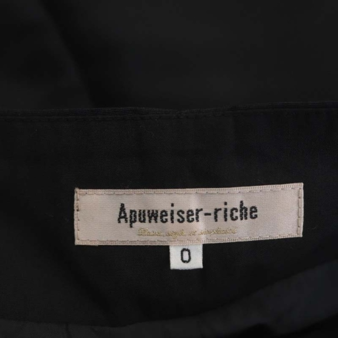 Apuweiser-riche(アプワイザーリッシェ)のアプワイザーリッシェ 23AW タックショートパンツ 0 黒 ブラック レディースのパンツ(ショートパンツ)の商品写真