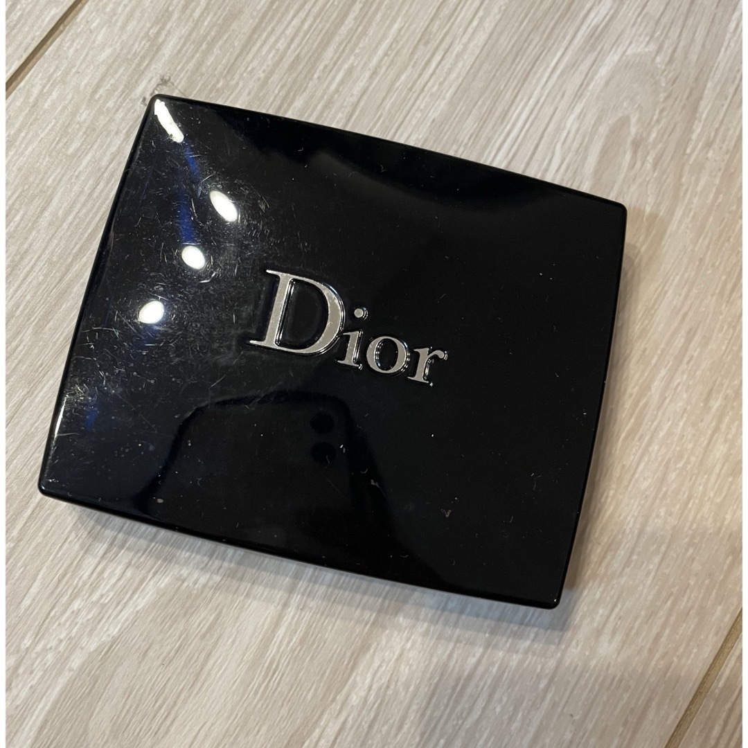 Christian Dior(クリスチャンディオール)のディオール アイシャドウ コスメ/美容のベースメイク/化粧品(アイシャドウ)の商品写真