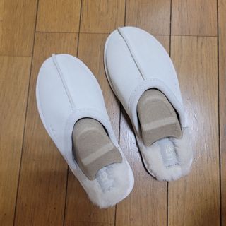 アグ(UGG)の靴(サンダル)