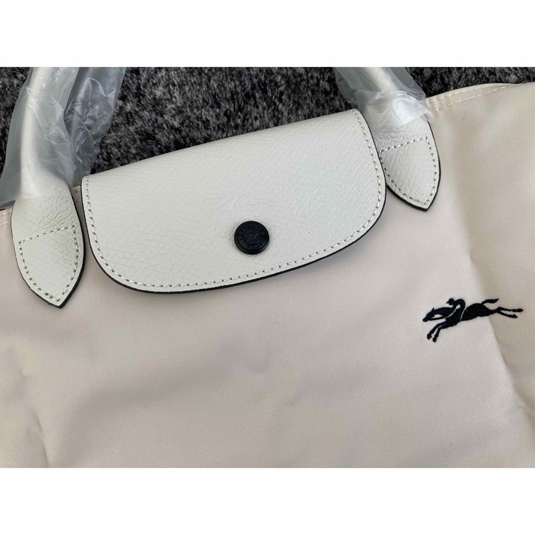 LONGCHAMP(ロンシャン)の新品 ロンシャン  ルプリアージ LONGCHAMP ハンドバッグ　ホワイト白 レディースのバッグ(ハンドバッグ)の商品写真