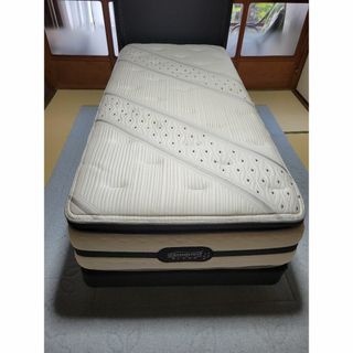 SIMMONS - 極美品！ SIMMONS Beautyrest Black アメリカ製 シングル