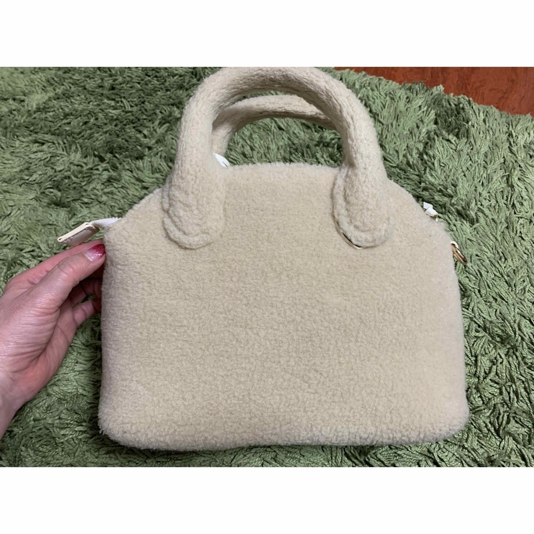 ファーbag レディースのバッグ(ショルダーバッグ)の商品写真