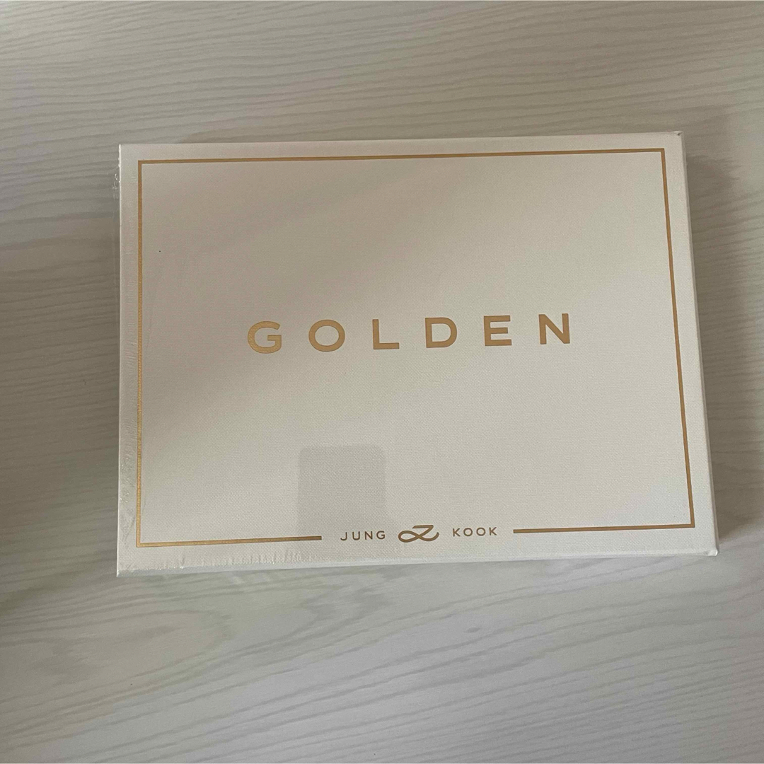 防弾少年団(BTS)(ボウダンショウネンダン)のBTS  GOLDEN  アルバム  SOLIDver  ジョングク エンタメ/ホビーのCD(K-POP/アジア)の商品写真