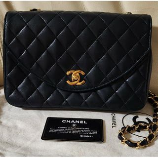 シャネル(CHANEL)のシャネル　マトラッセバッグ(ハンドバッグ)