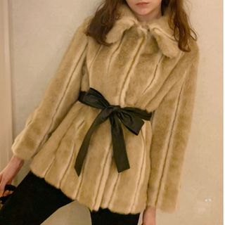 エピヌ(épine)の新品　parisienne ribbon 2way fur coat épine(毛皮/ファーコート)