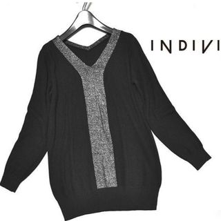 インディヴィ(INDIVI)のハル様専用　INDIVI　Vネックセーター(ニット/セーター)