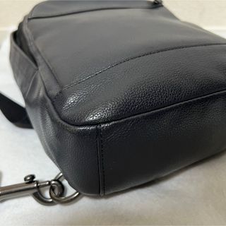美品!コーチ ボディバッグ ヒューストン ワンショルダー 濃紺 レザー 美品!コーチ ボディバッグ ヒューストン ワンショルダー 濃紺 レザー