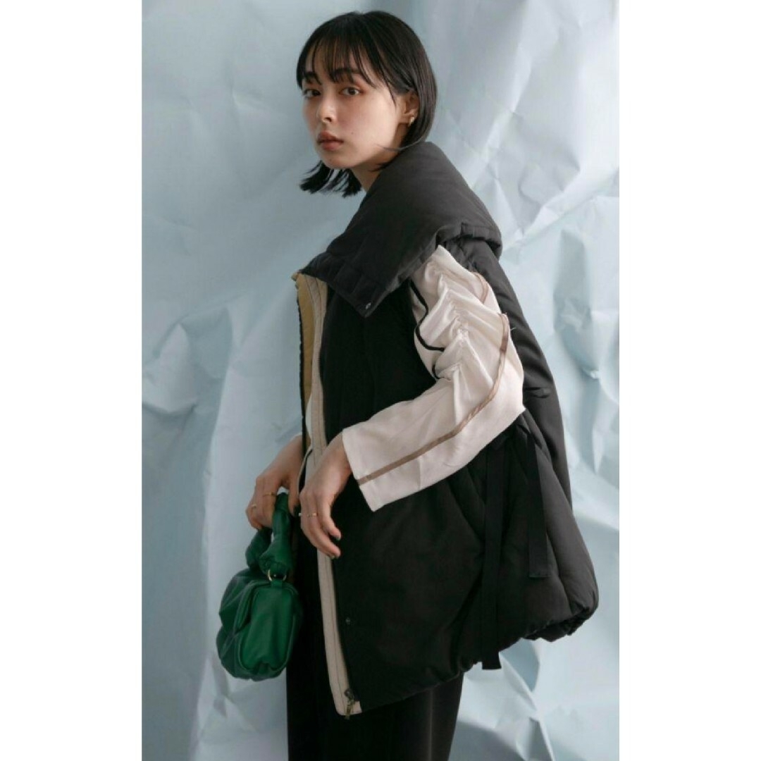 新着 Eimee Law(エイミーロウ)の「ビッグカラー中綿ベスト 新着 Eimee Law(エイミーロウ)の「ビッグカラー中綿ベスト