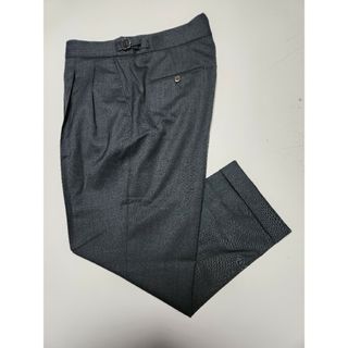 ベルウィッチ(BERWICH)の【美品】ベルウィッチ　BEAMS SCOTCH　カノニコ製　グリーン　48　春夏(スラックス)