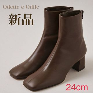 オデットエオディール(Odette e Odile)の新品Odette e Odile スクエアトゥショートブーツ 24cm (ブーツ)