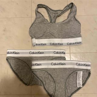 カルバンクライン(Calvin Klein)のカルバンクライン　チューブトップ　ブラ&ショーツ 上下セット レディース グレー(ブラ&ショーツセット)