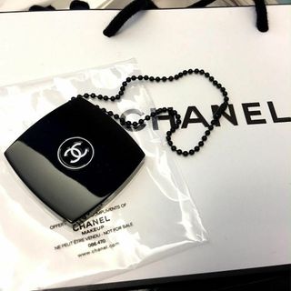 シャネル(CHANEL)のシャネル　黒　ミニミラー 鏡 キーホルダー 新品・未使用♪　非売品(ミラー)