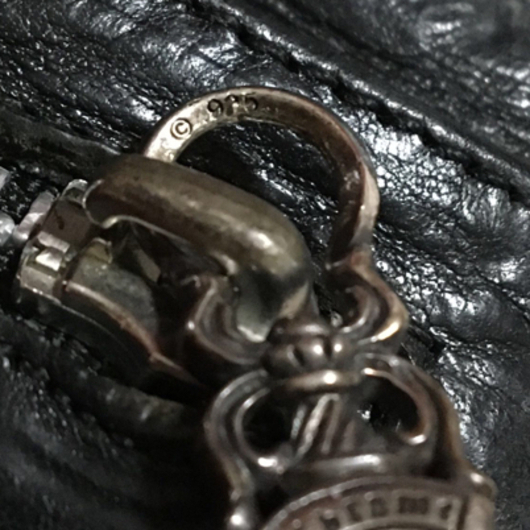 Chrome Hearts(クロムハーツ)のクロムハーツウェーブ#4 キルテッド 3スナップ クロス ブラック ライトレザー レディースのファッション小物(財布)の商品写真