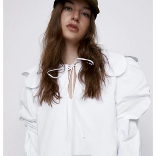 ザラ(ZARA)のZARA ビッグカラー　襟　ブラウス　シャツ　トップス　レイヤード　リボン(シャツ/ブラウス(長袖/七分))