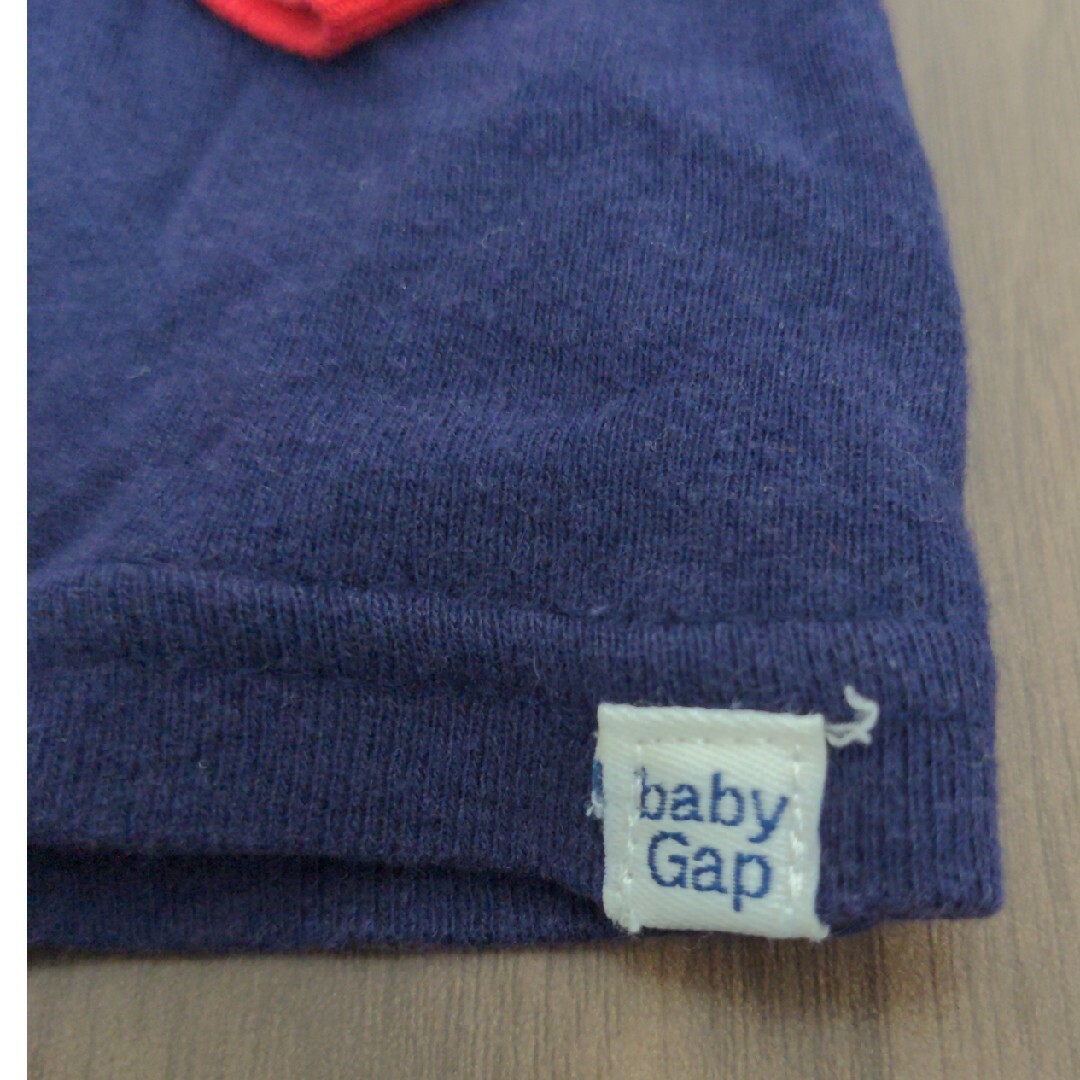 babyGAP(ベビーギャップ)のbabyGap 4歳　パジャマ　上下セット キッズ/ベビー/マタニティのキッズ服男の子用(90cm~)(パジャマ)の商品写真