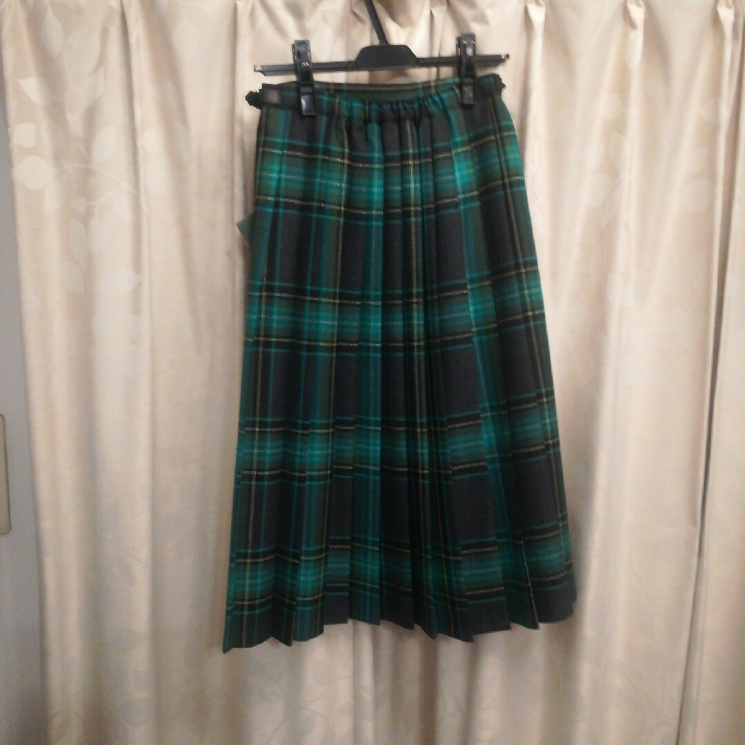 O'NEIL of DUBLIN(オニールオブダブリン)のオニールオブダブリン　キルトスカート レディースのスカート(ロングスカート)の商品写真
