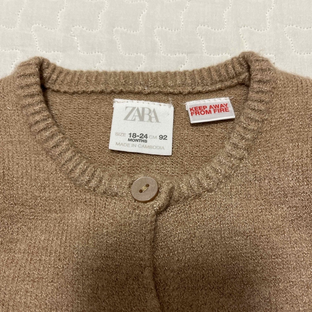 ZARA KIDS(ザラキッズ)のZARA ニットカーディガン 92cm キッズ/ベビー/マタニティのキッズ服女の子用(90cm~)(カーディガン)の商品写真